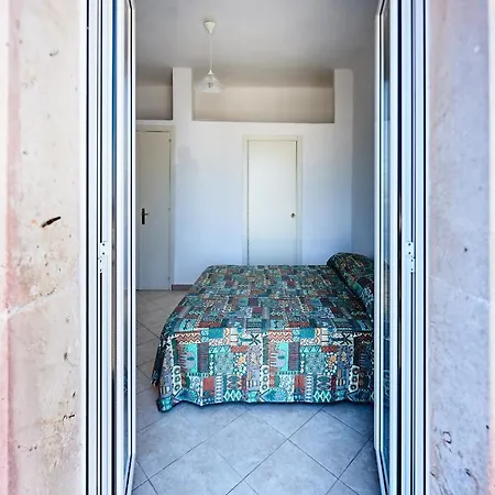 Red Fisherman's House - Ostuni Sea Front Apartment Villanova di Ostuni